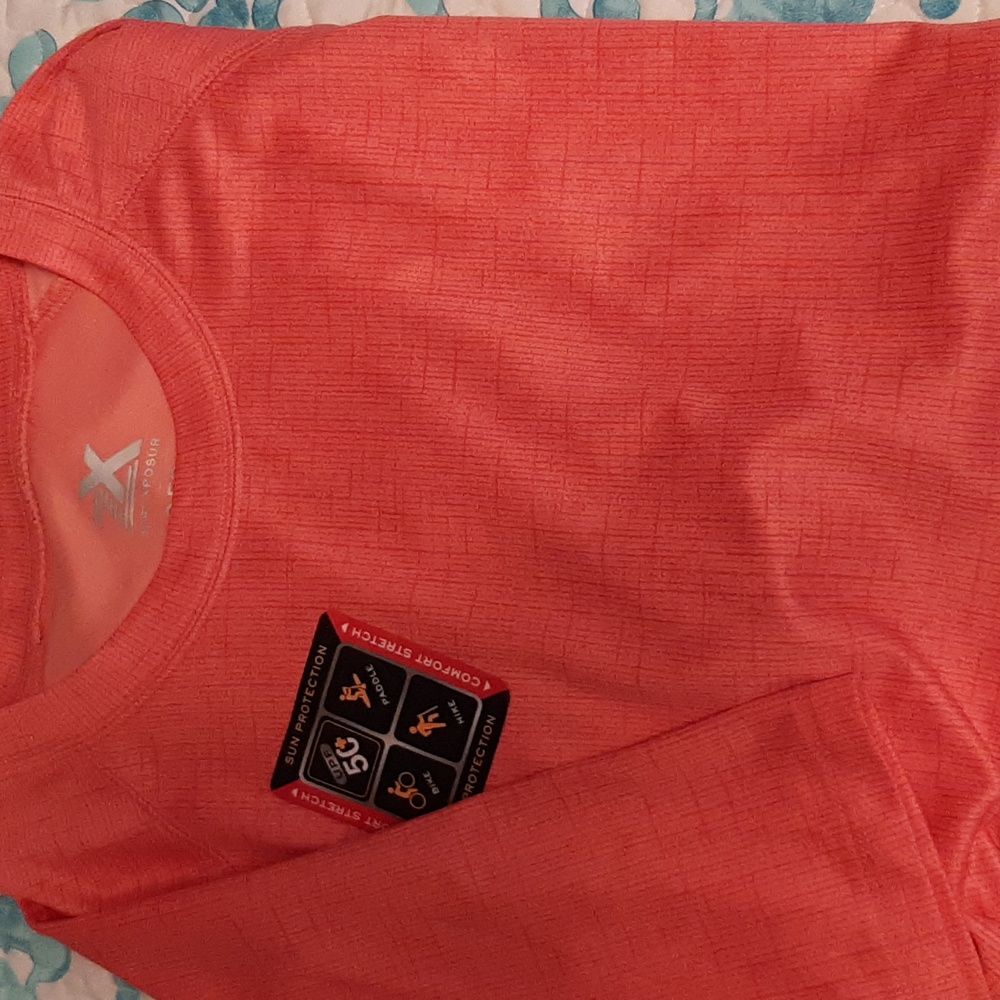 Mens or women's Zeroxposur top NWT XXL